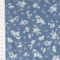 Preview: weich fallender Jeansstoff in hellem denim mit Bluemchen gemustert