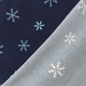 Preview: Weich fallender Jersey in marine mit Schneesternen gemustert