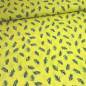 Mobile Preview: Damenviskosestoff von Swafing in gelb gemustert mit dunkelblauen Blattmotiven designed by Käselotti