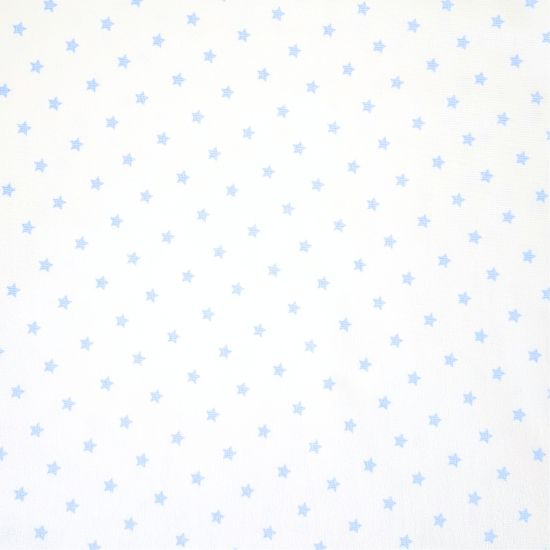 Preview: Kuschelweicher Jersey in ecru mit kleinen Sternchen in hellblau gemustert