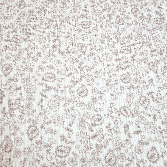 Weich fallender Musselin in offwhite mit romantischen Blumen gemustert