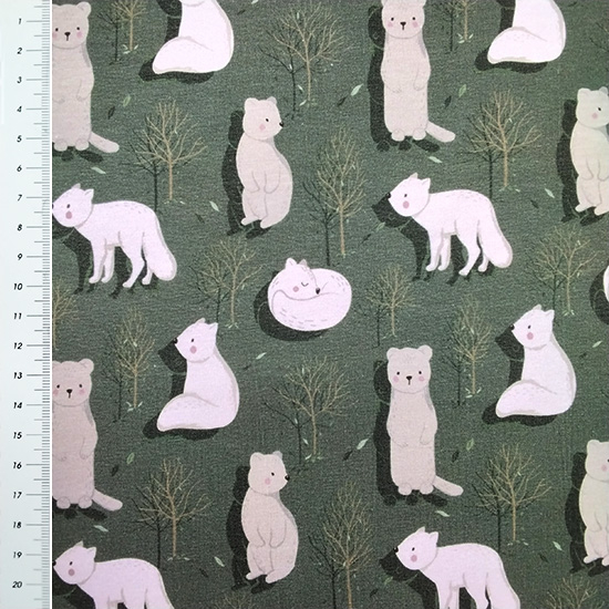 Preview: Baumwolljersey mit niedlichen Polarfuechsen und Baeren im Wald gemustert