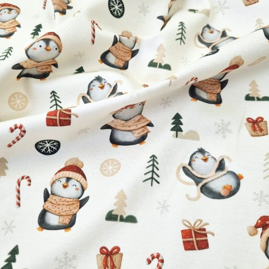 Preview: Weicher Baumwolljersey mit niedlichen Winterpinguinen und Weihnachtsmotiven gemustert