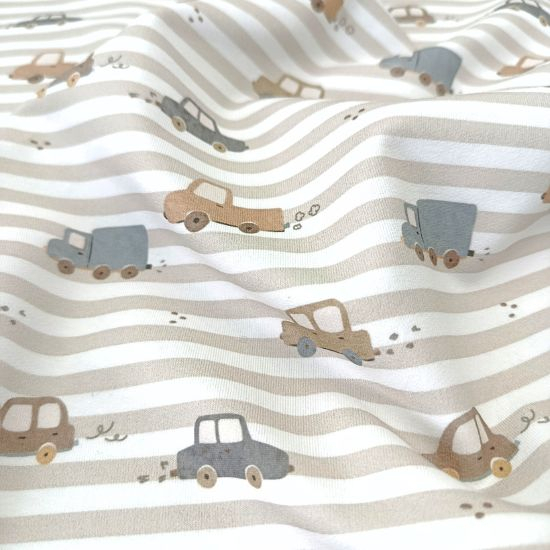 Weicher Baumwolljersey in taupe - offwhite gestreift mit niedlichen Autos gemustert