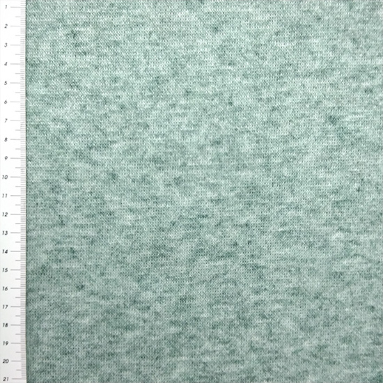 Preview: Weicher Strickstoff in einem satten Gruenton. Ideal für kuschelige Pullover, Cardigans, Strickkleider, Muetzen oder auch Decken.rmen Zimtton. Ideal für kuschelige Pullover, Cardigans, Strickkleider, Muetzen oder auch Decken.