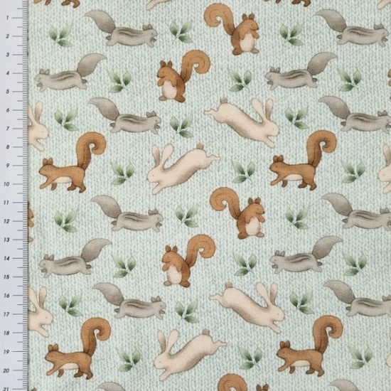 Preview: Super weicher French Terry mit Eichhoernchen von Swafingt Blättern un Bäumen aus dem Hause Swafing