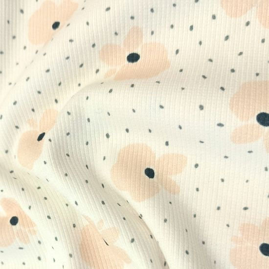 Weicher Ribjersey  von Swafing in ecru mt soften, zarten Blüten gemustert