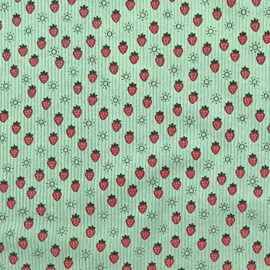 Weich fallender Baumwoll Stretch Cord in mint mit Minierdbeeren gemustert