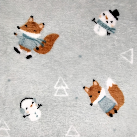 Wellnessfleece mit Schneemaennern und Fuechsen gemustert