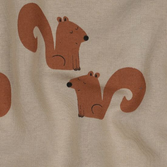 Kuschelweicher warmer Sweatstoff in taupe mit Eichhörnchen gemustert