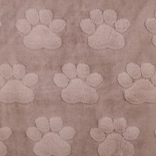 Kuschelweicher Wellnessfleece in nougat mit Flauschpfoten im Relief gemustert