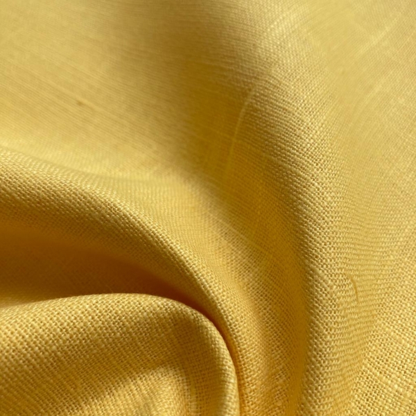 Leichter Leinenstoff in Gelb.