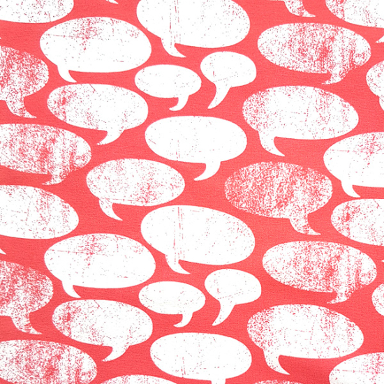 Swafing in pink, gemustert mit weißen Sprechblasen designed by Käselotti