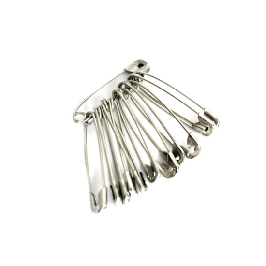 sicherheitsnadeln mit einer länge von ca 30mm
