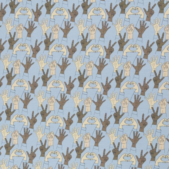 Baumwolljersey von Swafing in blau gemustert mit Händen die verschiedene Handzeichen machen designed by Bienvenido Colorido